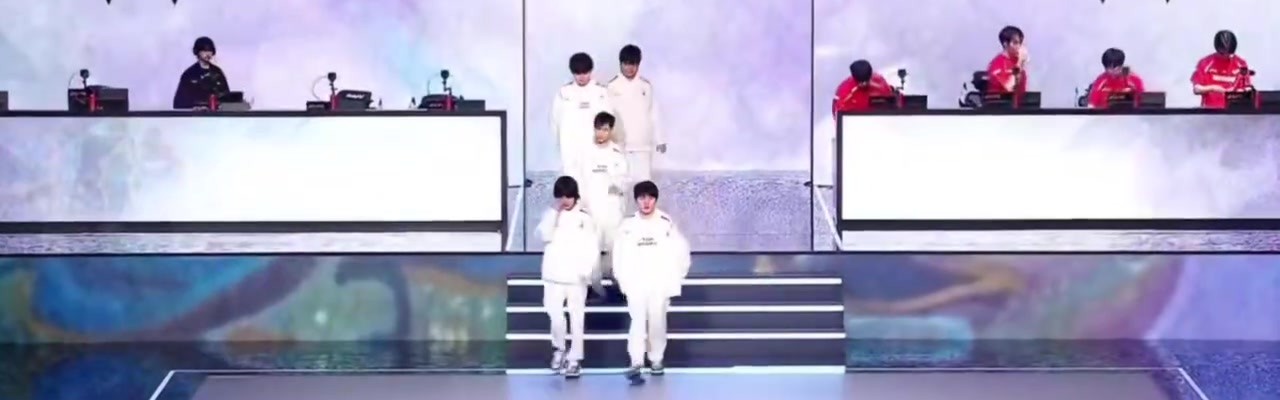 ?AI整活TES无缘MSI后：TES众人大打出手，CFO伤心到在台上晕厥